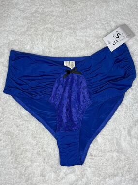 NWT Rhonda Shear Blue Ruched Back Lace Panties S